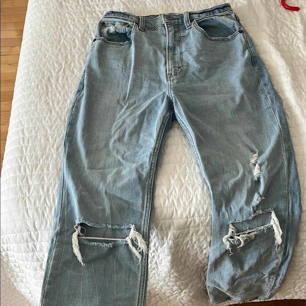 Abercrombie and Fitch Womens- The Ankle Strait Ultra High Rise